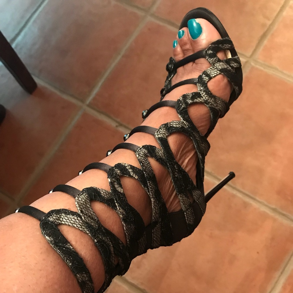 Vince Camuto Dalany Sandal from the Imagine Series